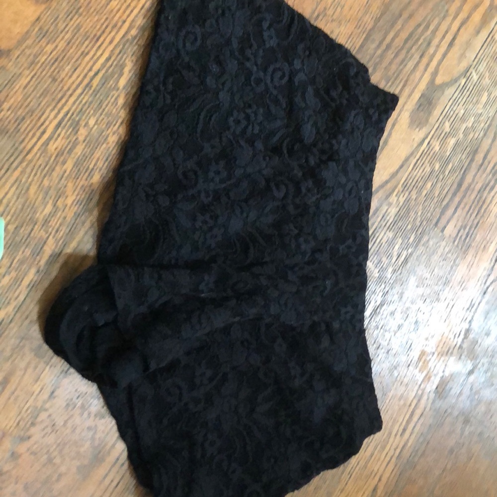 Lace forever 21 shorts
